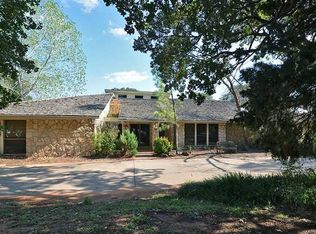 1800 Woodhill Rd, Edmond, OK 73025