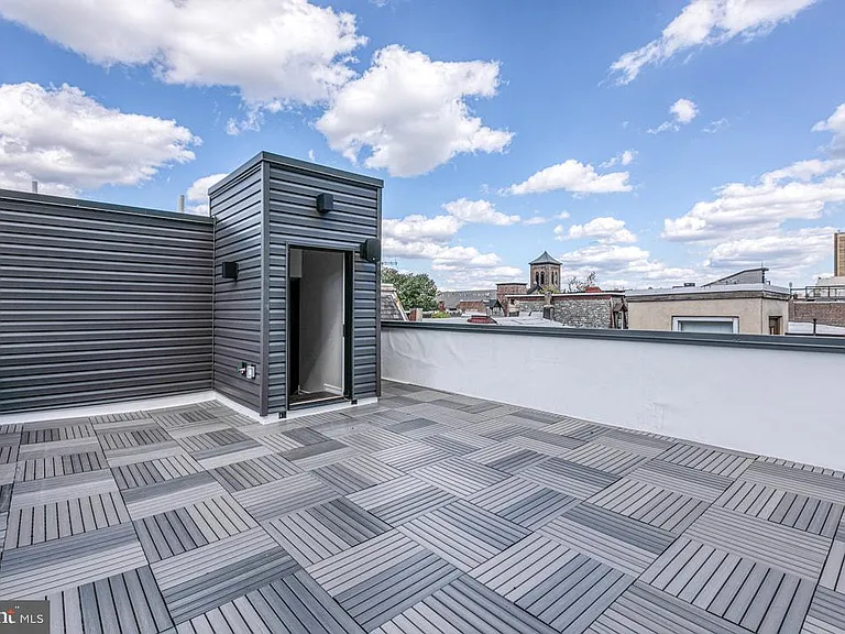 2026 Spring Garden St #4A — Photo 7