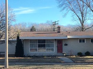 5610 Westway, Greendale, WI 53129