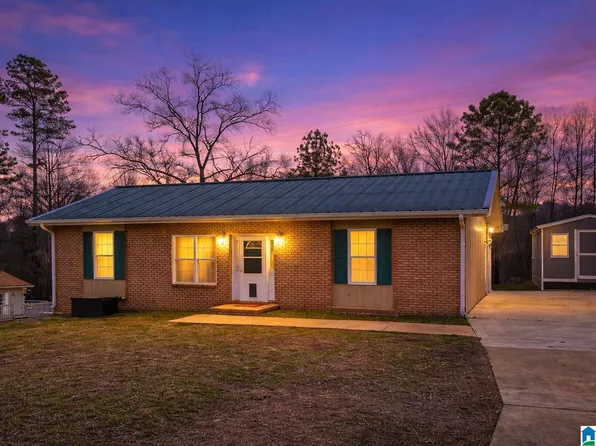 141 Irby Dr, Eastaboga, AL 36260