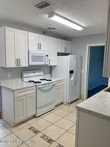 8009 Arble Drive - 1 — Photo 3