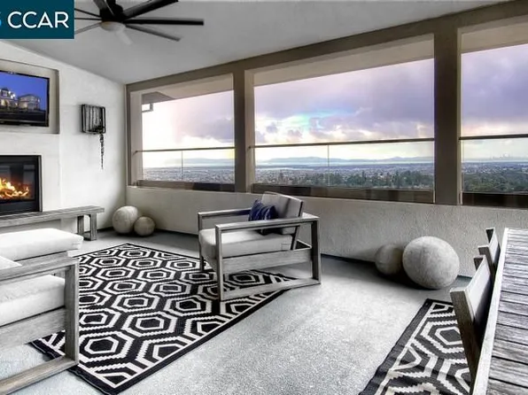 6803 Skyview Dr, Oakland, CA 94605