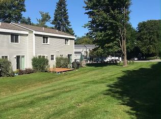 T7 Grandview Dr, South Burlington, VT 05403