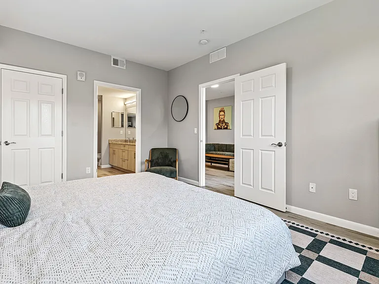 The Apartments at The Isles of Porto Vista — Photo 42