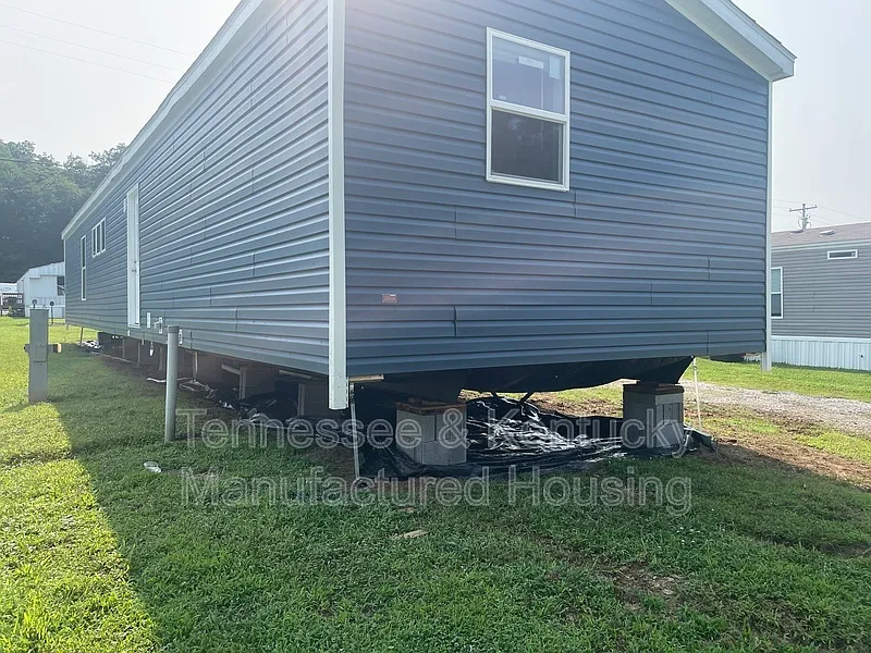 3 bed, 2.0 bath, 1000 sqft, $1,200 — Photo 2