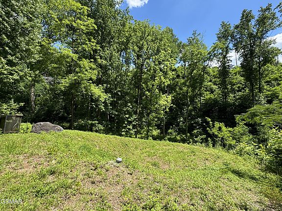 2nd image of 1113 Hemlock Hollow Rd Lot 22