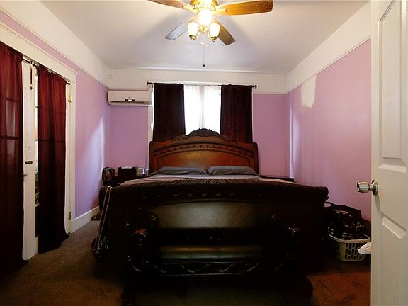 5th image of 2424 Valence St