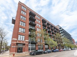 1250 W Van Buren St APT 514, Chicago, IL 60607