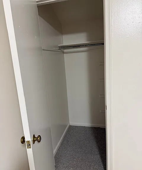 1712 Jefferson Park Ave #15 — Photo 7