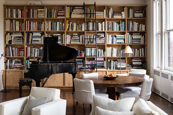 Sold by Corcoran | media 2