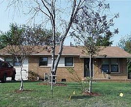 1st image of 2715 N Vernon Drive