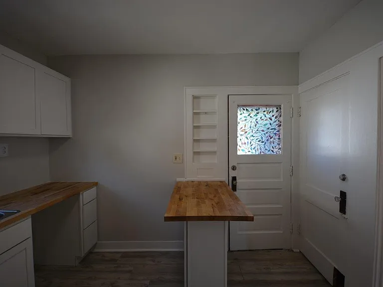 5804 Hawthorne Ave — Photo 10