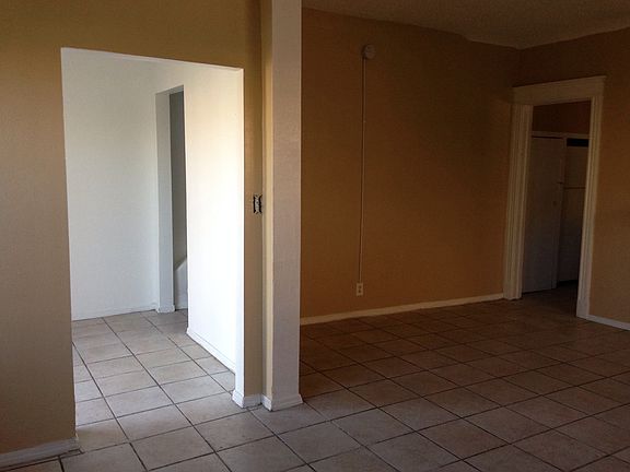 separate entrance hall