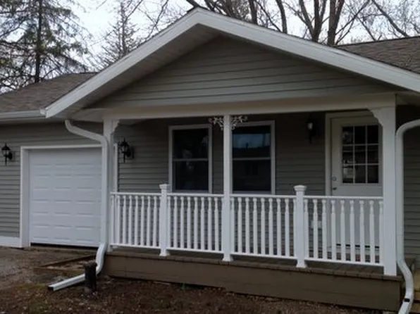 641 Gatewood Dr, Twin Lakes, WI 53181