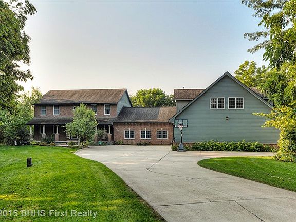 4th image of this home