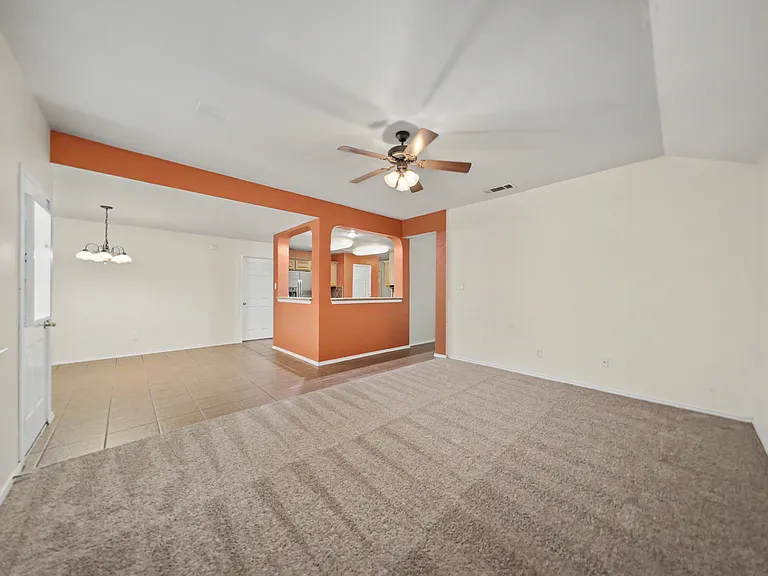 1804 Lobrecht Ct — Photo 11