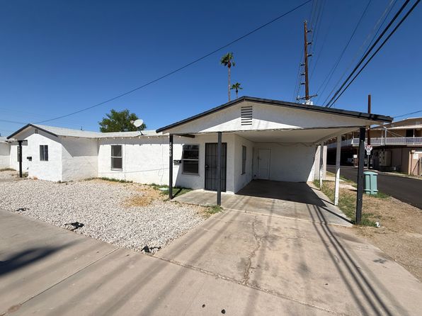 1060 W 11th St
