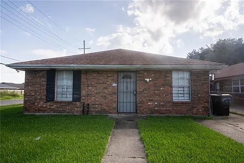 7700 Arcadia Ln Photo 1