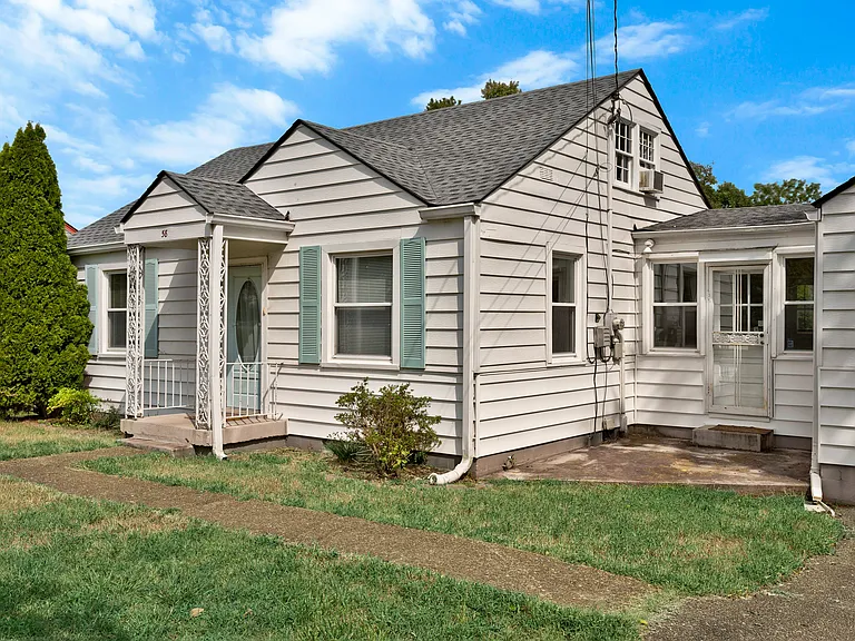 Photo 4. Another view of front of house