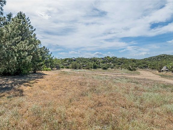 3rd image of 46 Lakeshore Blvd Lot 46