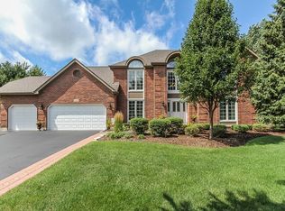 632 Greens View Dr, Algonquin, IL