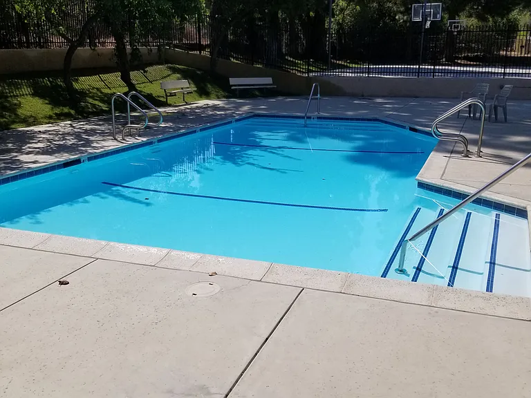 826 Vallejo Ave — Photo 9