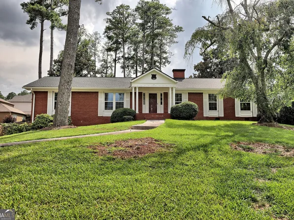 3555 Fairway Dr, College Park, GA 30337