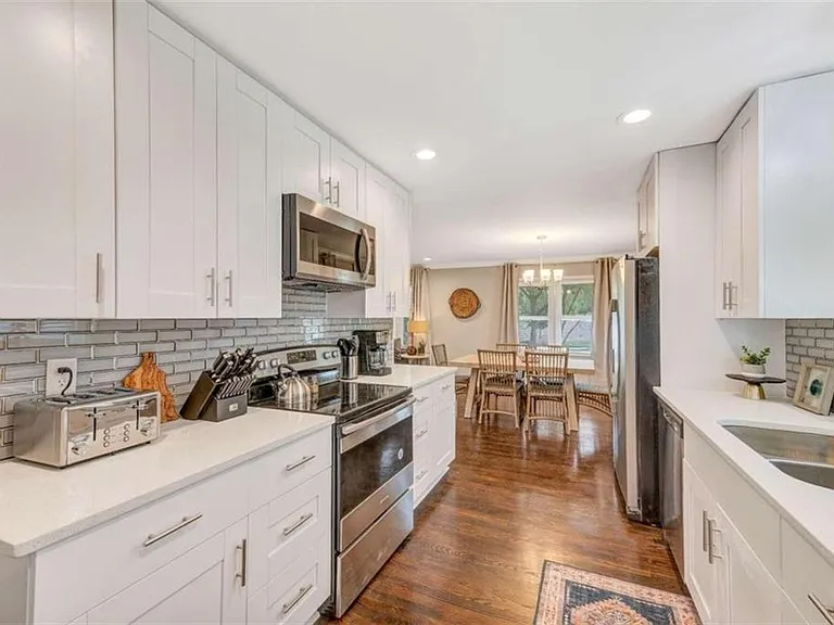 1376 Sandtown Rd SW — Photo 13