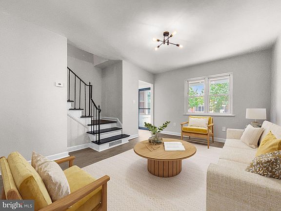 4th image of 307 35th St NE
