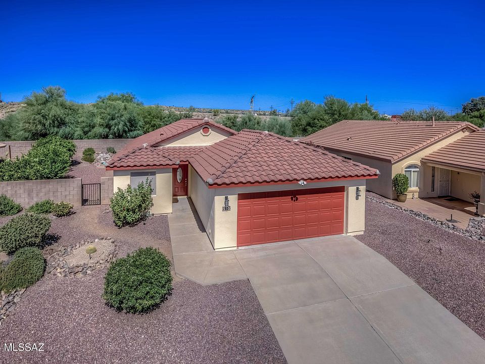 1st image of 2453 N Camino Reloj