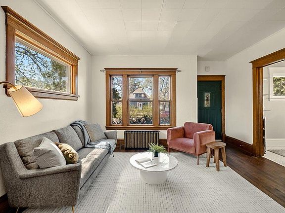 5th image of 3821 Bloomington Ave