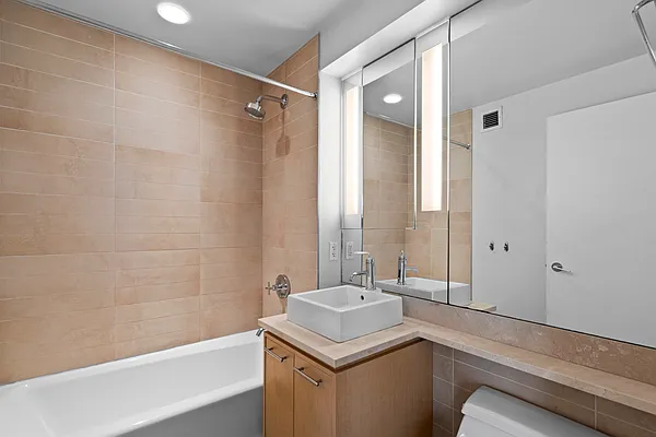 Sold by Mont Sky Real Estate | media 7