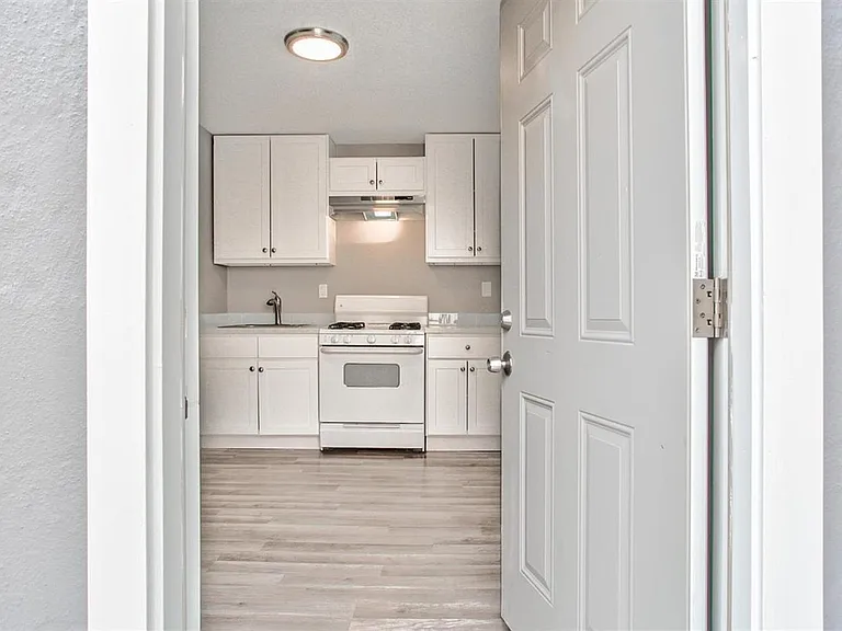 2482 E Scotts Ave — Photo 3