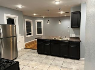 74 Clantoy St #3, Springfield, MA 01104