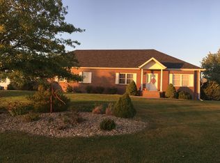 71160 Trail Ridge Rd, Fairbury, NE 68352