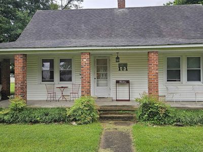 121 W 5th St, Rector, AR, 72461