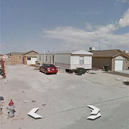 3rd image of 647 Teichelkamp Dr