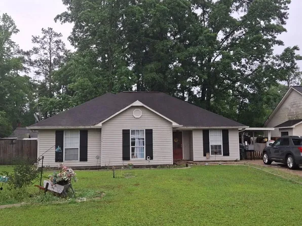 1143 Cawson St, Mandeville, LA 70448