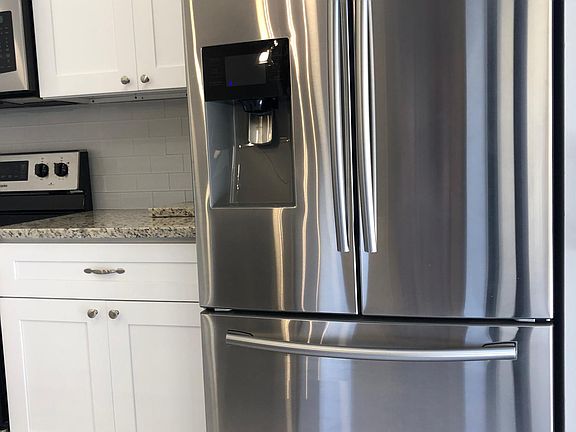 Home For Sale In Sandalwood