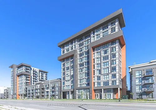 460 Dundas St E Photo 1