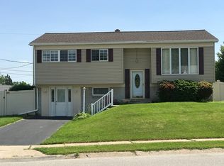 900 Belaire Ln, York, PA 17404