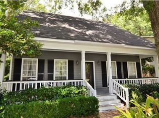 910 Wesley Ave, Mobile, AL 36609