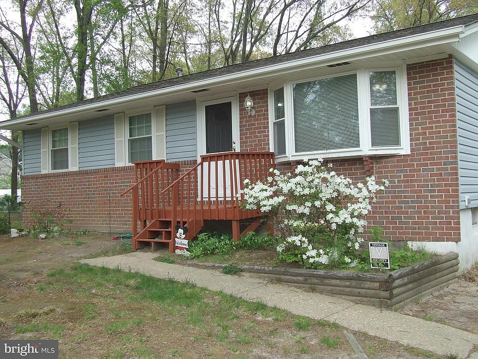 1st image of 245 N Carolina Ave