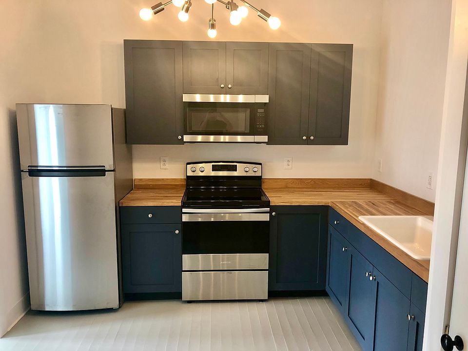 1st image of 600-608 E Main St #7