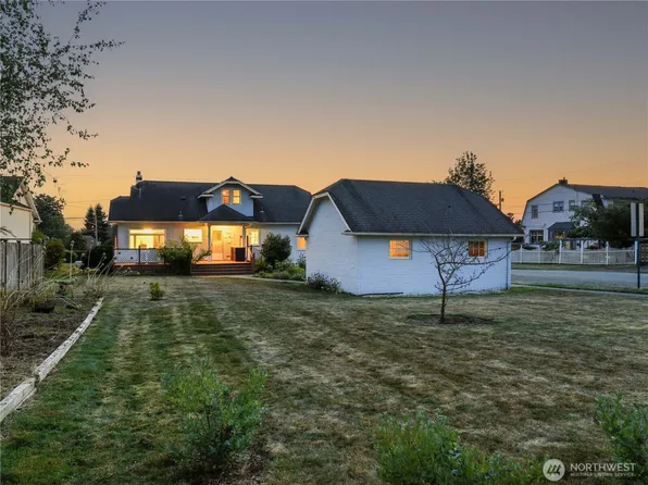 2914 Cornwall Avenue, Bellingham, WA 98225