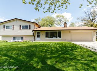 1S285 Euclid Ave, Villa Park, IL