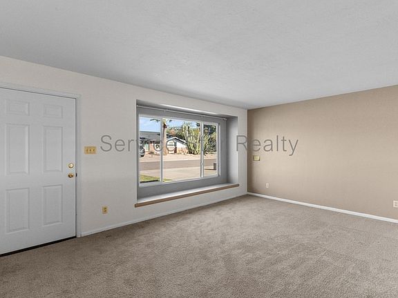 4th image of 8701 E Palm Ln