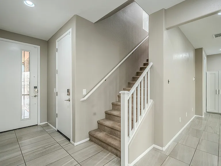 7050 W Carter Dr — Photo 28
