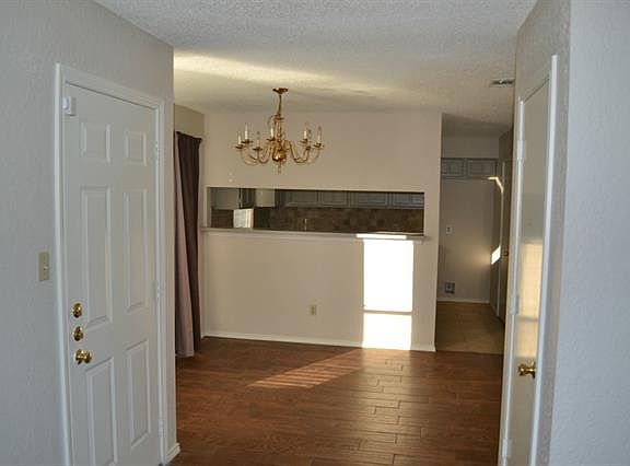 4th image of 5136 Yaupon Dr