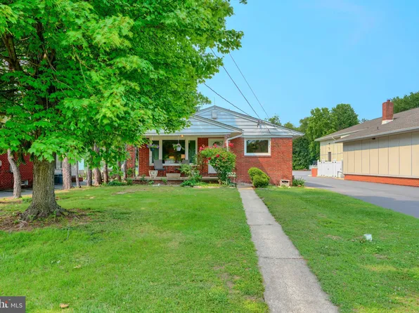 7822 Eddlynch Rd, Dundalk, MD 21222